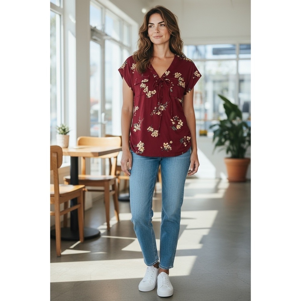 MINE Women's Floral Print V Neck Cap Sleeve Blouse Top‎ Burgundy Medium